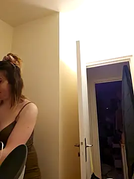 Icy  Diamond online show from 02-12-26, 08:30