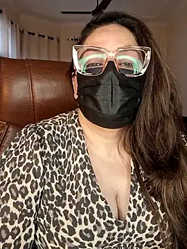 Snapshot of SEXY-Sardarni chatting on 02-16-26, 08:35 SEXY-Sardarni online show from 02-16-26, 08:35