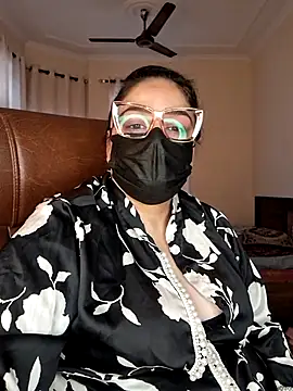 Snapshot of SEXY-Sardarni chatting on 01-17-26, 08:07 SEXY-Sardarni online show from 01-17-26, 08:07