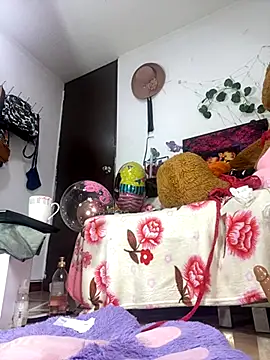 Snapshot of Atenea168 chatting on 10-02-25, 09:18 Atenea168 online show from 10-02-25, 09:18