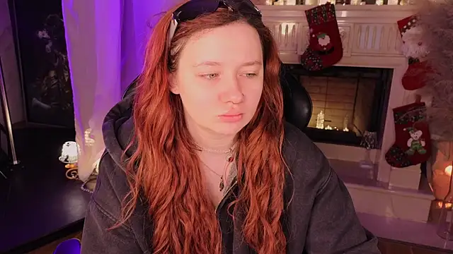 carolina elf online show from 12-05-25, 02:37