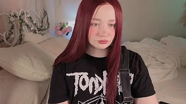 carolina elf online show from 05-22-26, 05:27