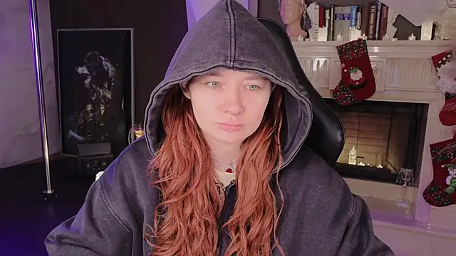 carolina elf online show from 12-04-25, 12:37