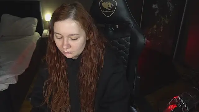 carolina elf online show from 02-21-25, 07:01