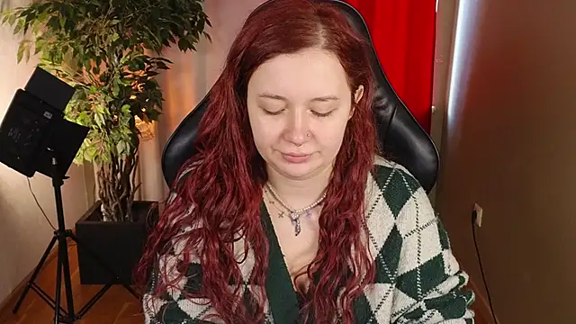 carolina elf online show from 09-19-25, 01:59