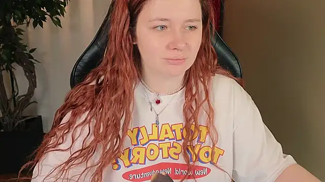 carolina elf online show from 11-19-25, 12:38