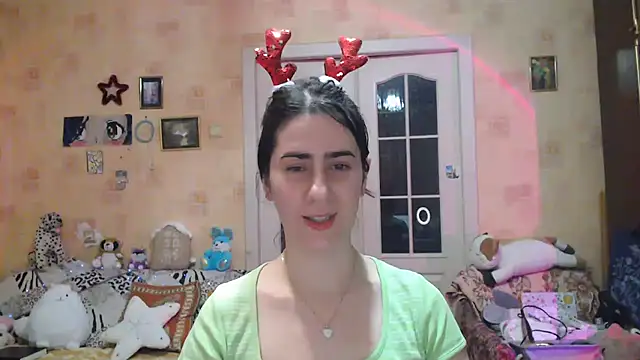 Snapshot of INELIKA chatting on 12-16-24, 09:31 INELIKA online show from 12-16-24, 09:31