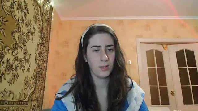 Snapshot of INELIKA chatting on 10-09-25, 10:21 INELIKA online show from 10-09-25, 10:21