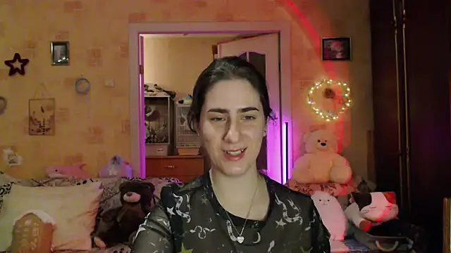 Snapshot of INELIKA chatting on 09-12-25, 09:14 INELIKA online show from 09-12-25, 09:14