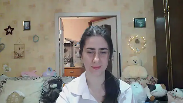 Snapshot of INELIKA chatting on 09-14-25, 09:15 INELIKA online show from 09-14-25, 09:15