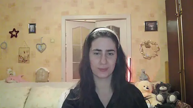 Snapshot of INELIKA chatting on 10-14-25, 09:47 INELIKA online show from 10-14-25, 09:47