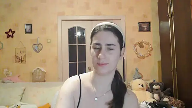 Snapshot of INELIKA chatting on 10-21-25, 09:03 INELIKA online show from 10-21-25, 09:03