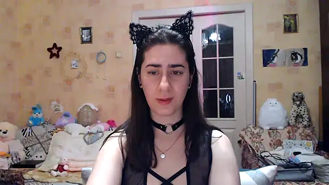 Snapshot of INELIKA chatting on 01-18-25, 10:39 INELIKA online show from 01-18-25, 10:39