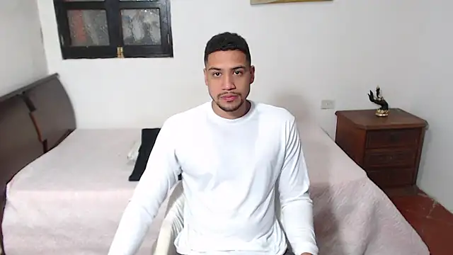 Jhors  Collens online show from 10-25-25, 04:00