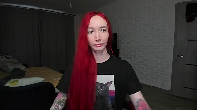 Roxy Silver online show from 02-14-26, 06:02