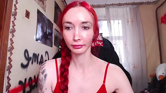 Roxy Silver online show from 04-26-26, 04:43