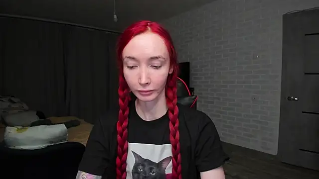 Roxy Silver online show from 02-12-26, 02:50