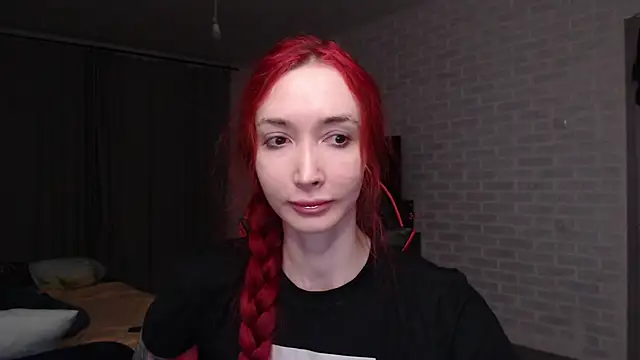 Snapshot of Roxy_Silver chatting on 06-19-26, 08:58 Roxy Silver online show from 06-19-26, 08:58