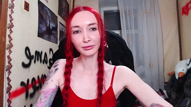 Roxy Silver online show from 04-16-26, 09:39