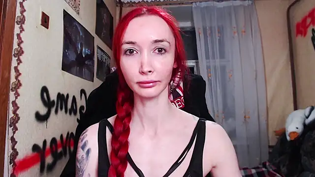 Roxy Silver online show from 04-22-26, 08:37