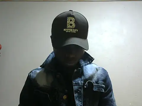 Snapshot of Javan_ chatting on 10-02-25, 06:06 Javan  online show from 10-02-25, 06:06