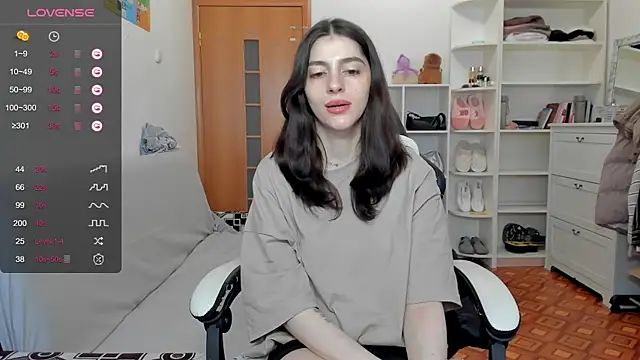 broosnica1 online show from 04-23-26, 07:37