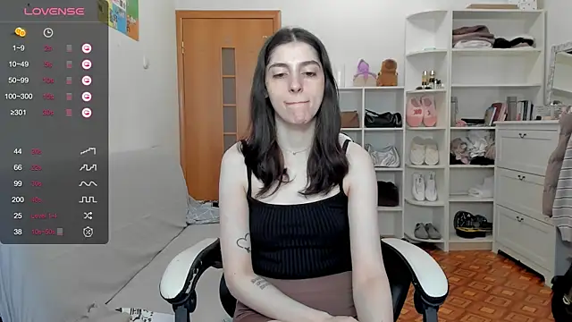 broosnica1 online show from 04-18-26, 09:00