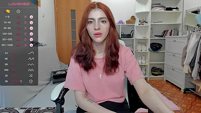 broosnica1 online show from 05-15-26, 01:42