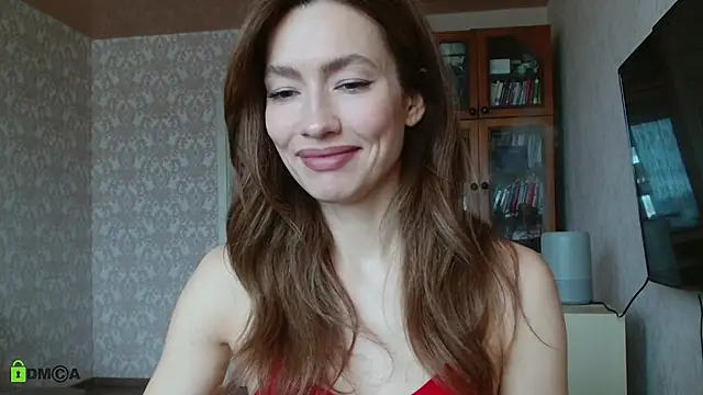 Snapshot of alicia_spicy chatting on 10-20-25, 05:20 alicia spicy online show from 10-20-25, 05:20