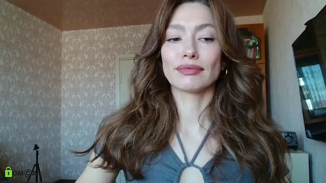Snapshot of alicia_spicy chatting on 09-18-25, 07:33 alicia spicy online show from 09-18-25, 07:33