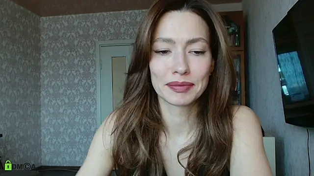 Snapshot of alicia_spicy chatting on 10-11-25, 10:49 alicia spicy online show from 10-11-25, 10:49