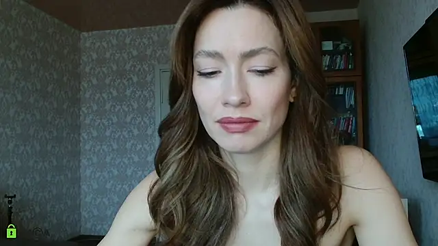 Snapshot of alicia_spicy chatting on 10-03-25, 03:41 alicia spicy online show from 10-03-25, 03:41