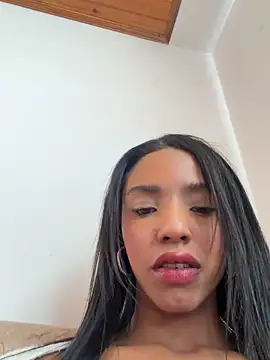 xenia golden online show from 03-26-26, 04:05