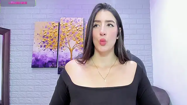  AlejaCruz  online show from 10-06-25, 07:14