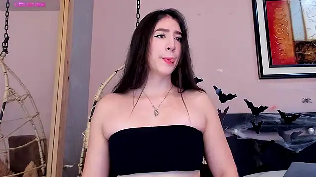  AlejaCruz  online show from 11-02-25, 05:40