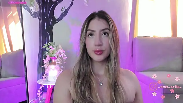  AlejaCruz  online show from 04-23-26, 07:26