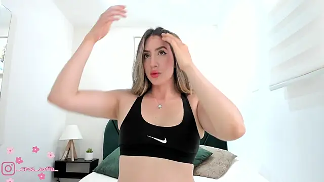  AlejaCruz  online show from 03-31-26, 07:27