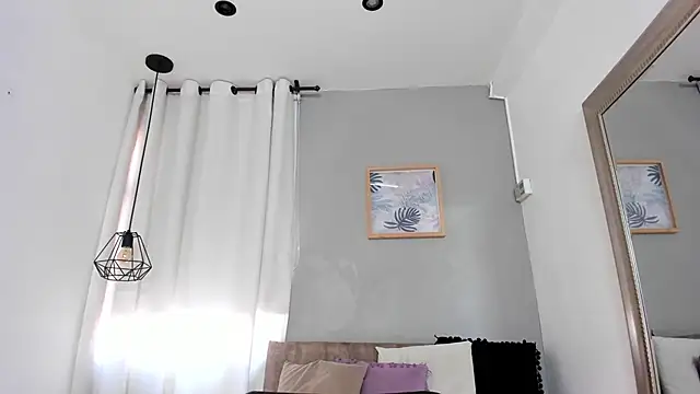  AlejaCruz  online show from 05-31-26, 12:11