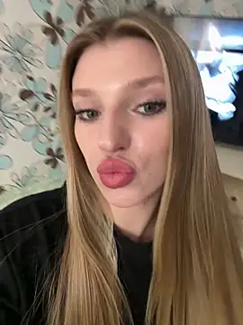 Snapshot of adel_secret chatting on 12-16-25, 08:46 adel secret online show from 12-16-25, 08:46