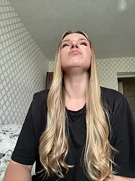 Snapshot of adel_secret chatting on 07-05-26, 12:23 adel secret online show from 07-05-26, 12:23