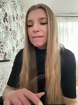 adel secret online show from 04-30-26, 11:06