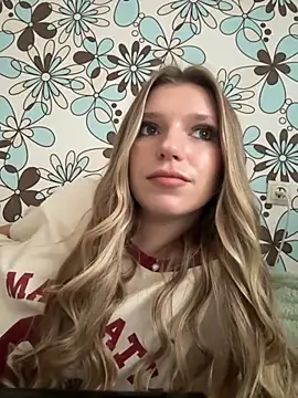 Snapshot of adel_secret chatting on 10-01-25, 12:09 adel secret online show from 10-01-25, 12:09