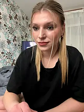 Snapshot of adel_secret chatting on 01-11-26, 08:05 adel secret online show from 01-11-26, 08:05