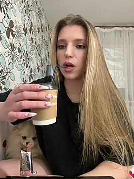 adel secret online show from 03-08-26, 08:45