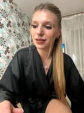 Snapshot of adel_secret chatting on 09-27-25, 06:25 adel secret online show from 09-27-25, 06:25