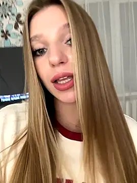 Snapshot of adel_secret chatting on 10-13-25, 07:48 adel secret online show from 10-13-25, 07:48