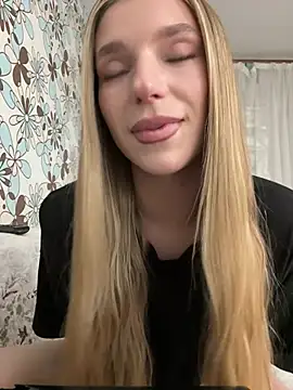 adel secret online show from 04-28-26, 08:02