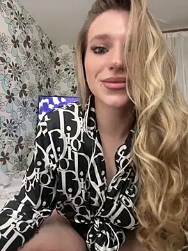 adel secret online show from 02-04-26, 09:10