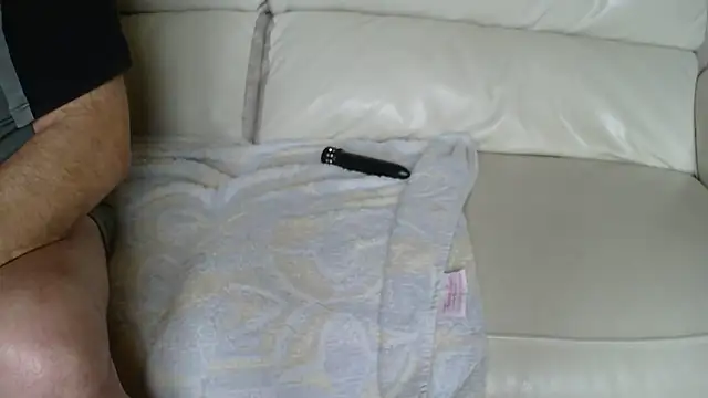 claudemichel online show from 10-04-25, 01:34