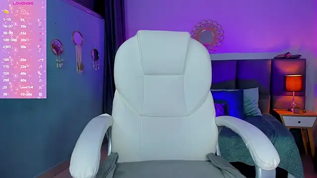 Lissy  Dream online show from 03-25-26, 02:23